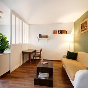 https://apparemment-coquet-proche-du-parc-de-la-tte-dor.hotels-rhonealpes.com